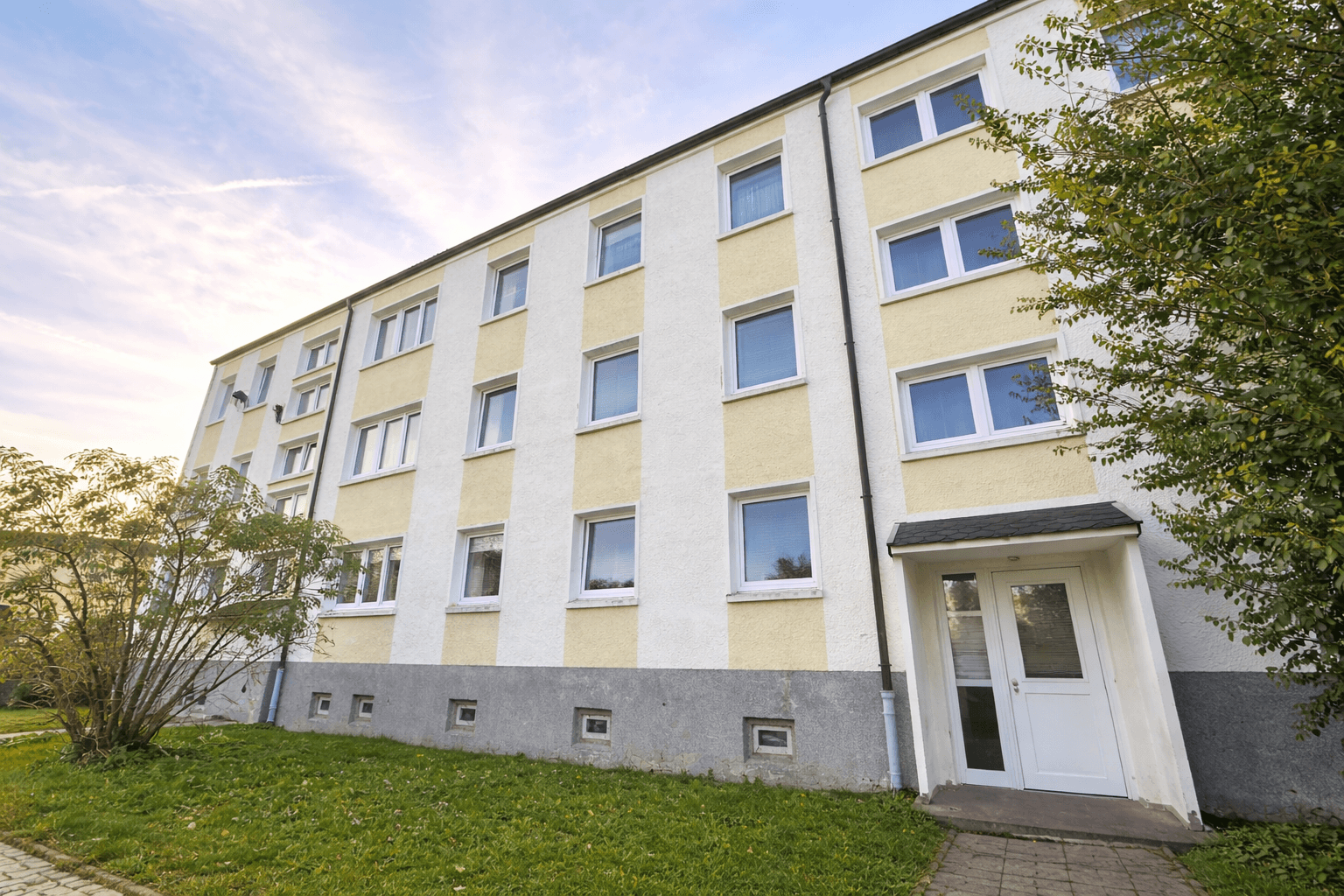Marlishausen, An der Kaufhalle